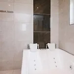 4 Star In