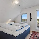 4 Star In * Norre Nebel