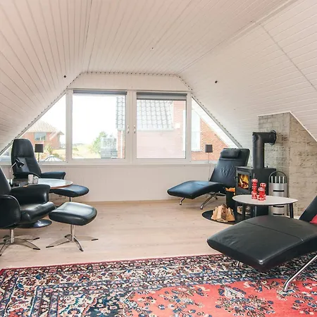 4 Star In Norre Nebel