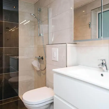 4 Star In Holiday home *