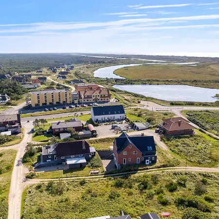 בית נופש 4 Star In *