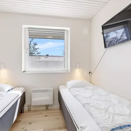 4 Star In Holiday home