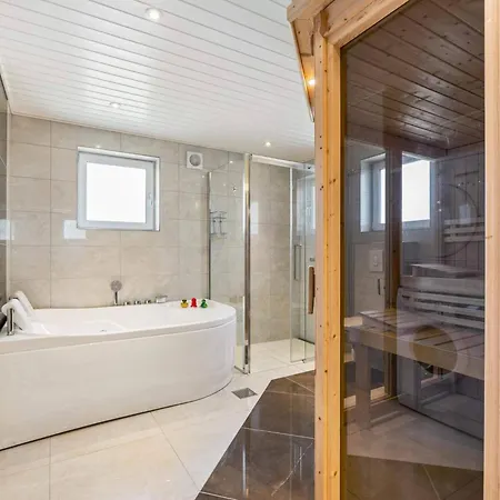 Holiday home 4 Star In *